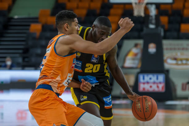 给予支持与 给予支持与