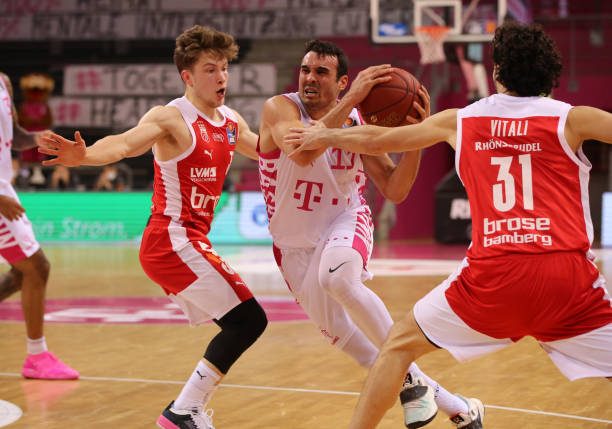 萨多缺席 萨多缺席